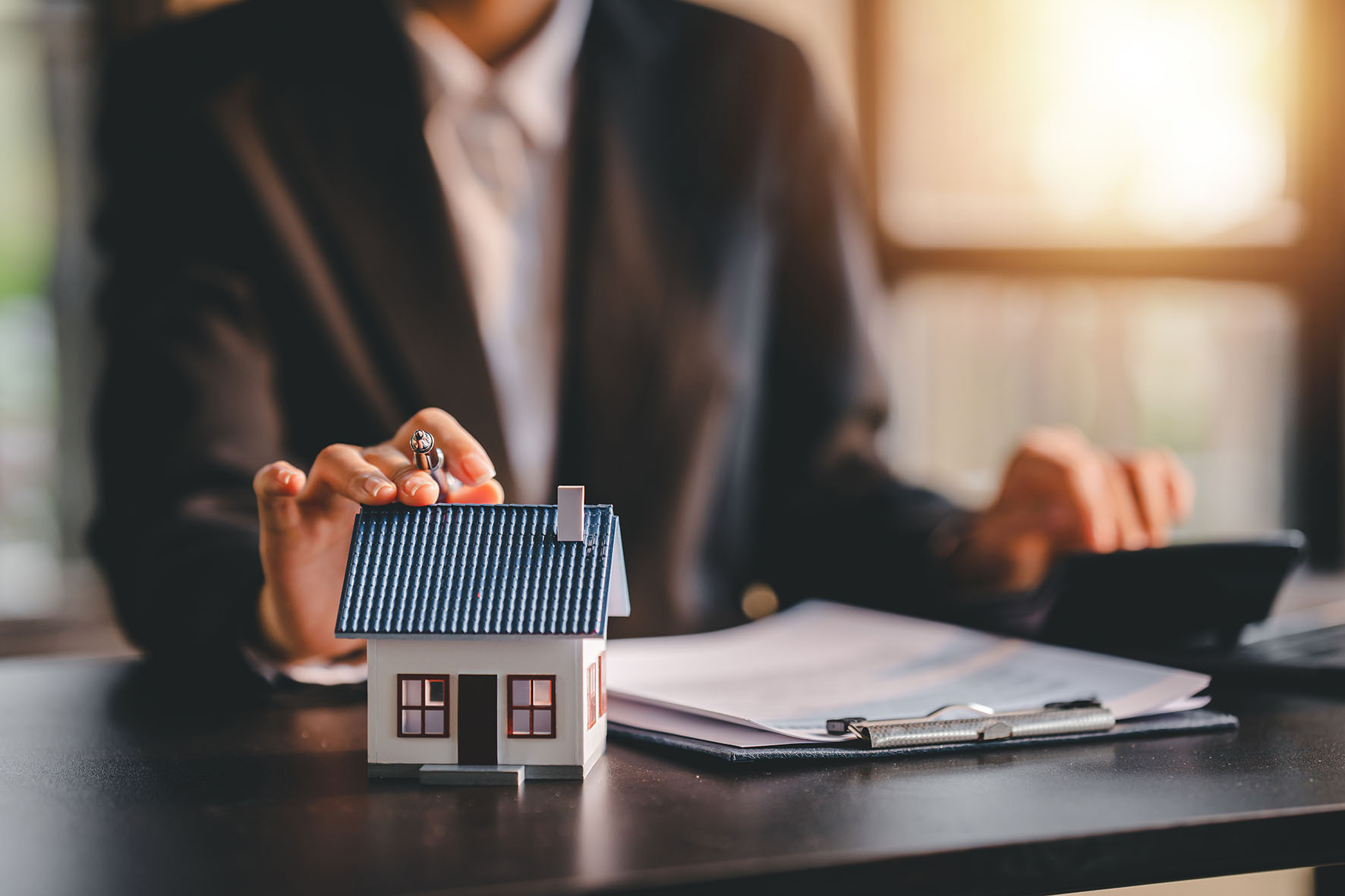 THÔNG BÁO BÁN ĐẤU GIÁ TÀI SẢN BẢO ĐẢM - HỒ SƠ KHÁCH HÀNG PHẠM DUY HIỀN